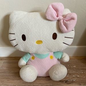 Hello Kitty Stuffy